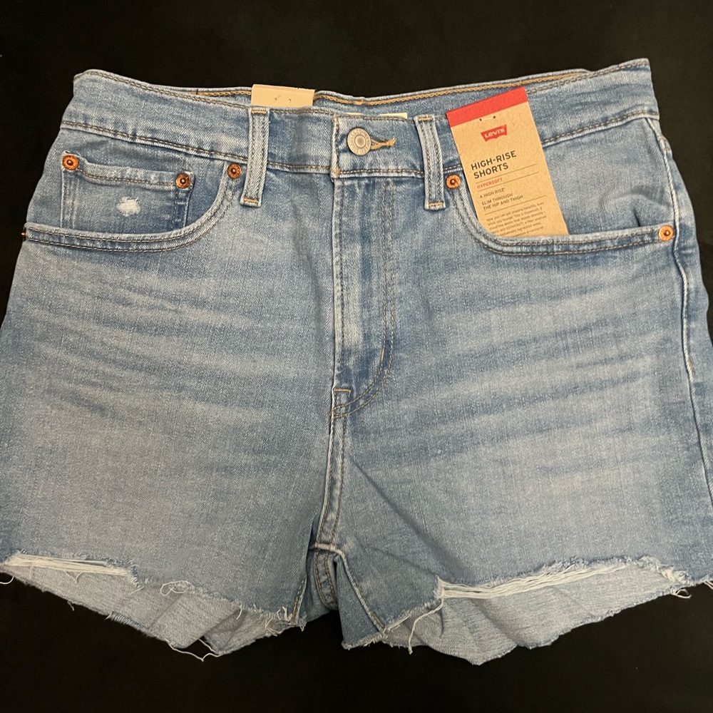 Levi’s new shorts
